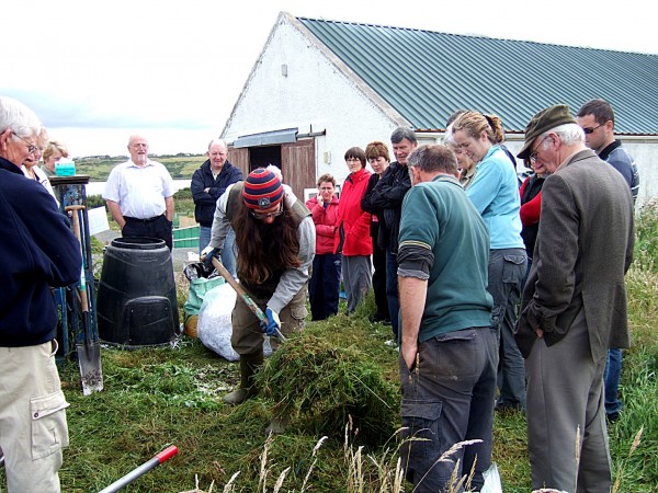 A successful composting demonstration was organised by the environmental group, Meas, with the support of Na Tithe Gloine on 12th July 2008 in Cill Ulta, An Fál Carrach. Pictured is Conor O'Kane giving the demonstration.
